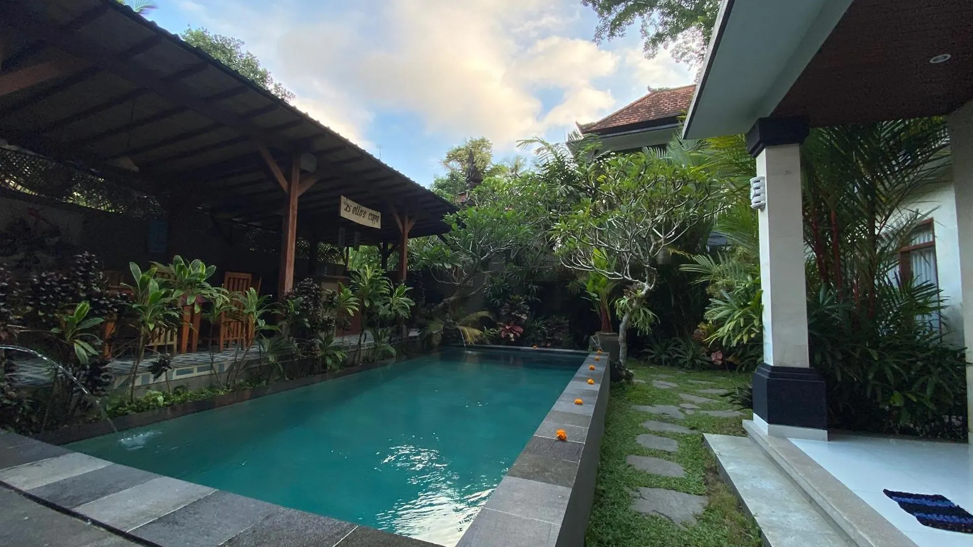 D'Bunut Villa Ubud Indonesia